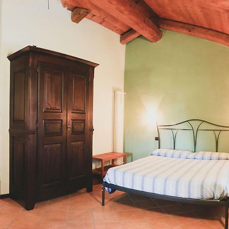 Agriturismo Fiori Di Zucca Fossano Luaran gambar