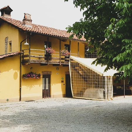 Agriturismo Fiori Di Zucca Fossano Luaran gambar