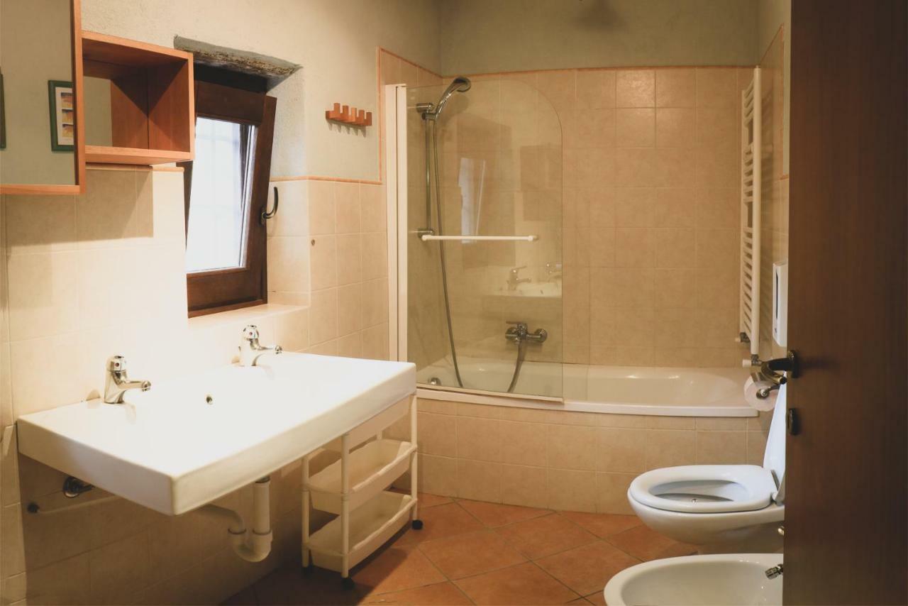 Agriturismo Fiori Di Zucca Fossano Luaran gambar