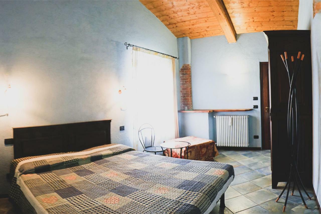 Agriturismo Fiori Di Zucca Fossano Luaran gambar